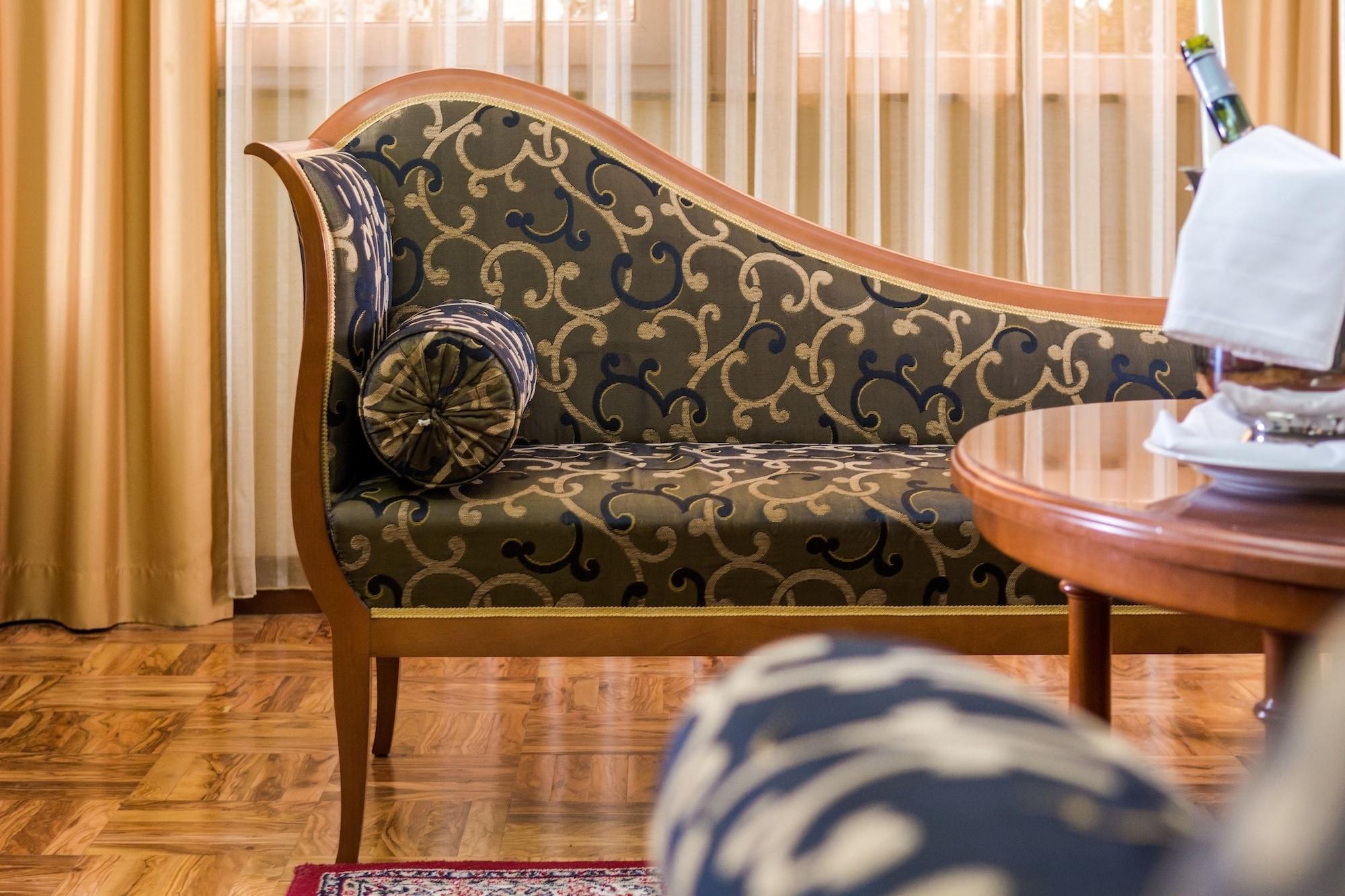 Palazzo President Hotel Split Bagian luar foto