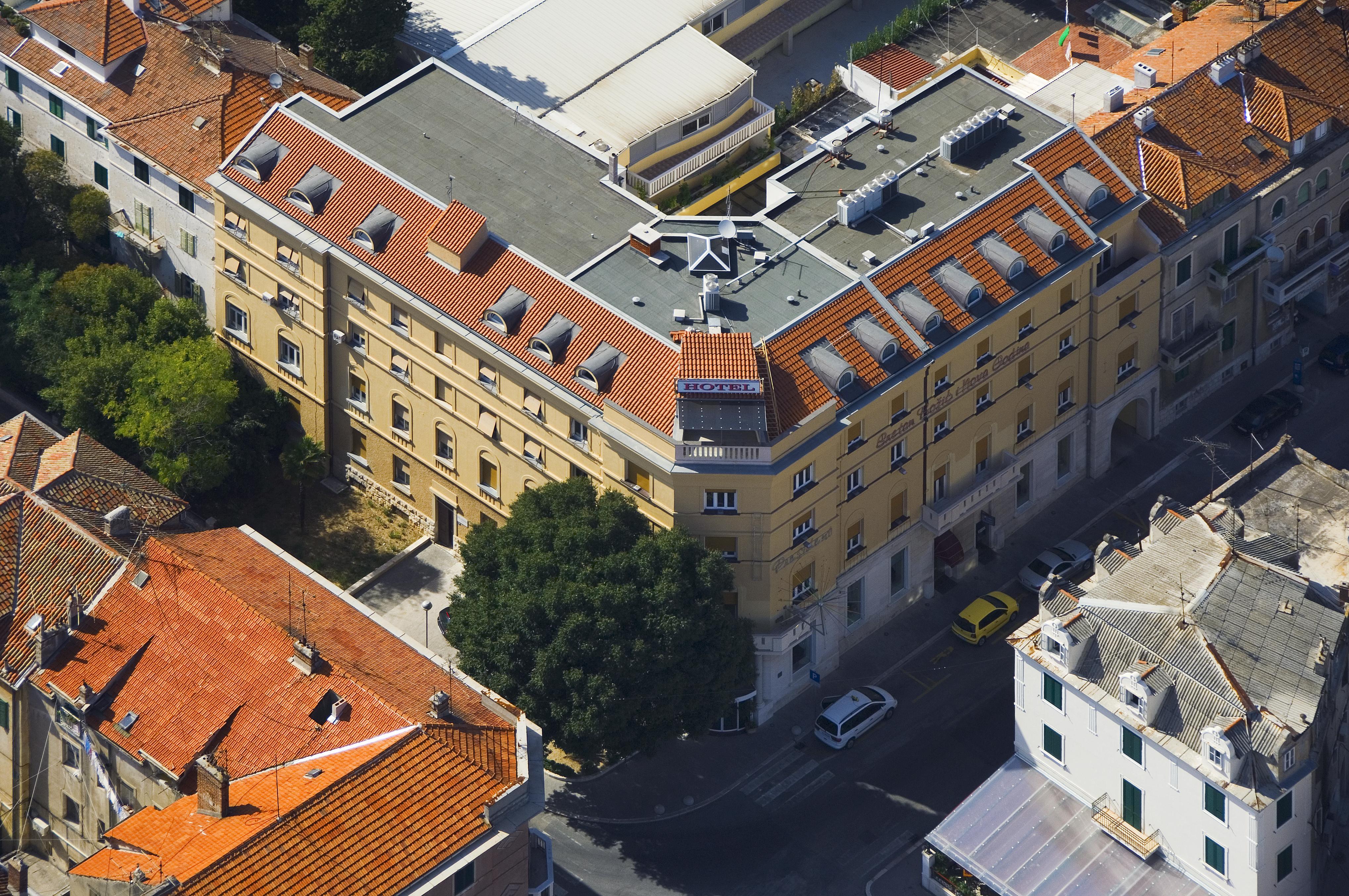 Palazzo President Hotel Split Bagian luar foto